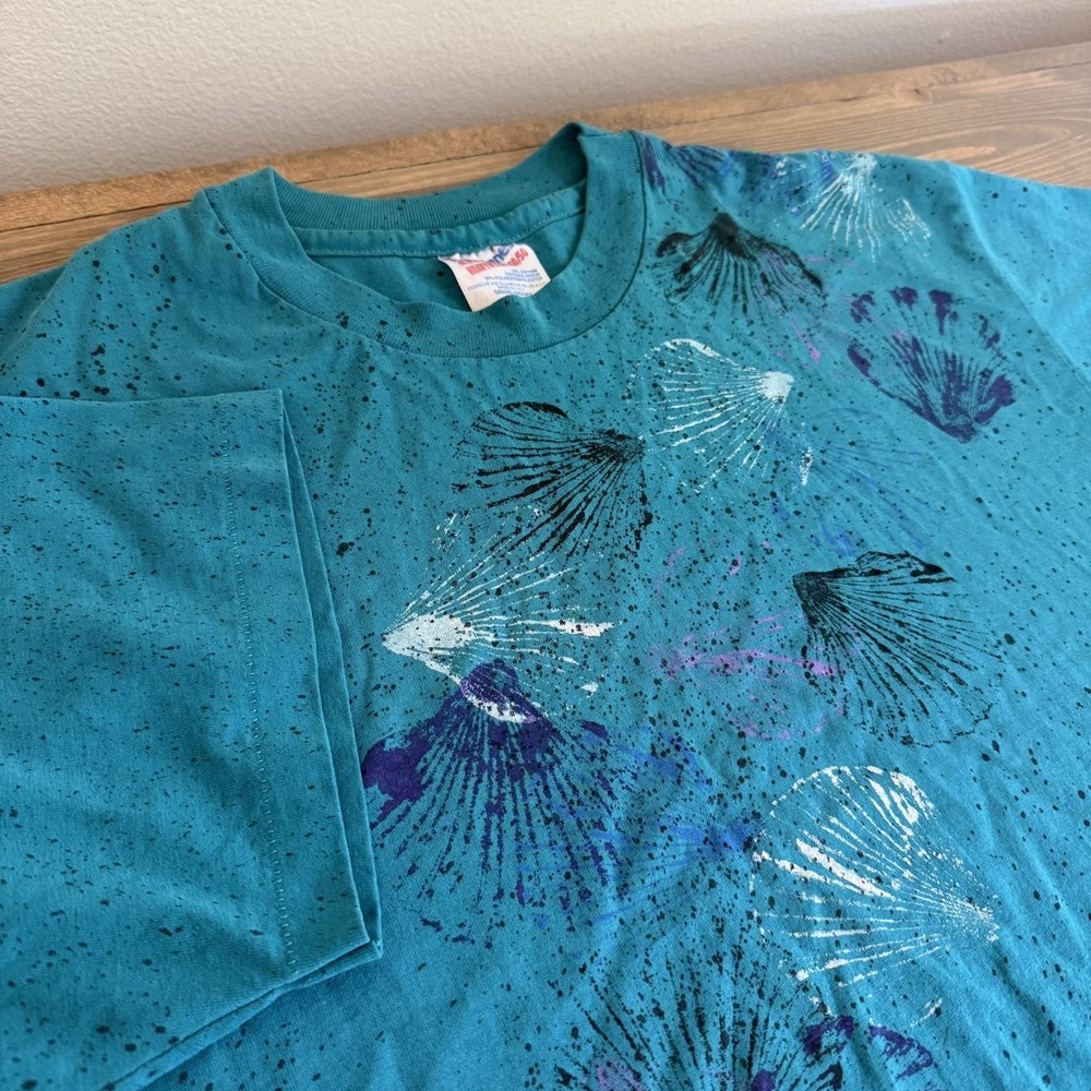 Hanes Heavyweight Womens Large Teal Green Vintage Single Stitch Seashell T-Shirt